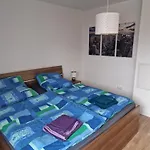 90 Qm In Schneeren Appartement *