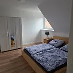 Appartement 90 Qm In Schneeren *
