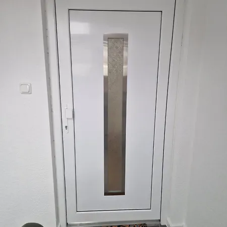 90 Qm In Schneeren Διαμέρισμα *